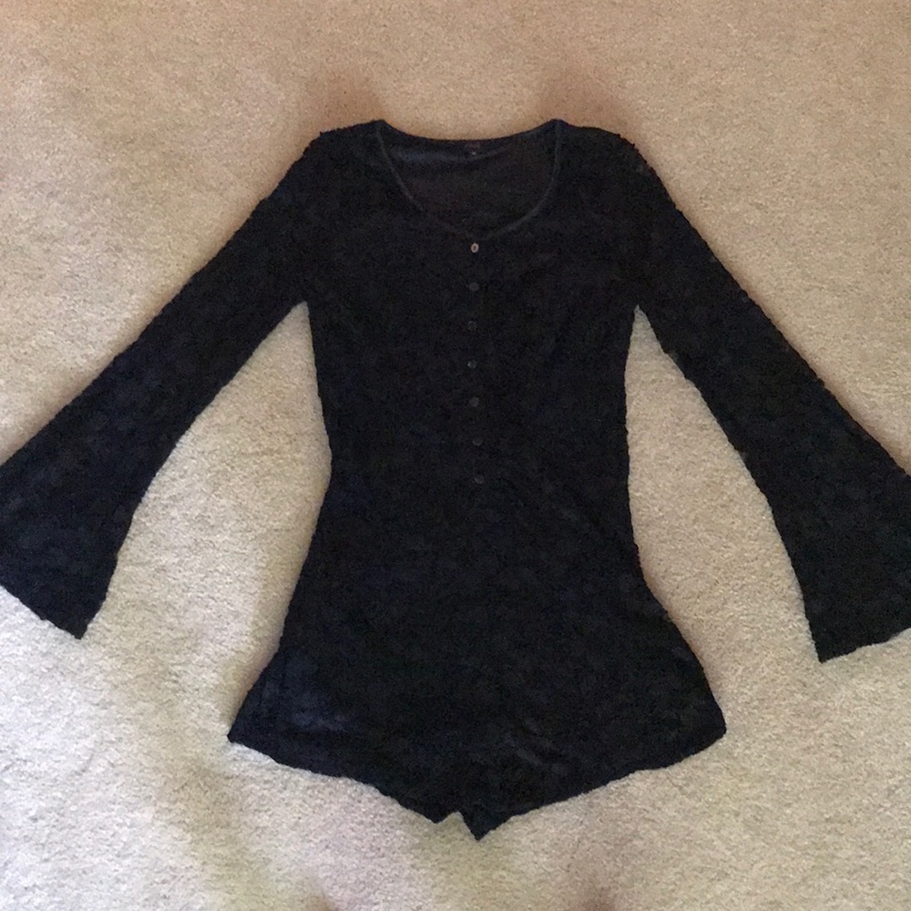 Black Lace Bell-Sleeve Romper